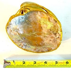 GOLD SEASHELL TRINKET DISH